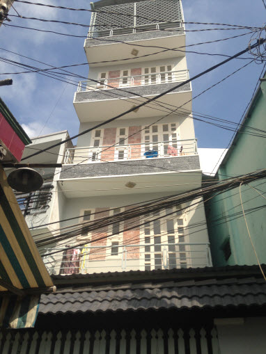 Bán nhà hẻm 3m- 3,5m đường Nguyễn Thái Sơn, P5, Gò Vấp, Dt 4.1x10 nở hậu 4.4m. đúc 4 tấm BTCT. Chỉ  2.5 tỷ.