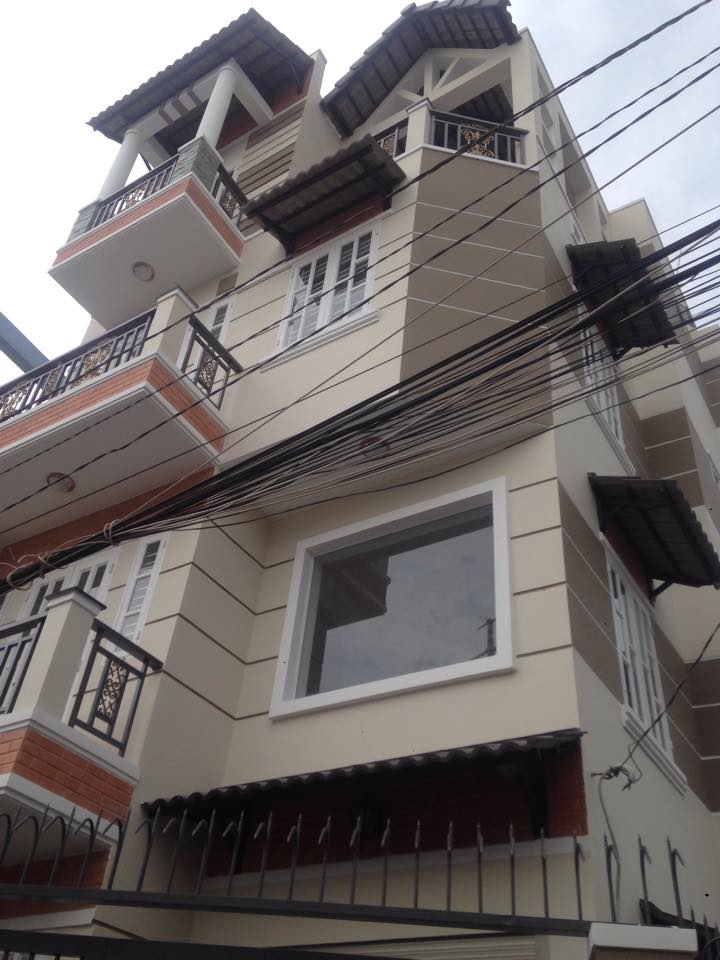 Bán Biệt Thự đường Phạm Văn Đồng Phường 3  quận Gò Vấp mới xây