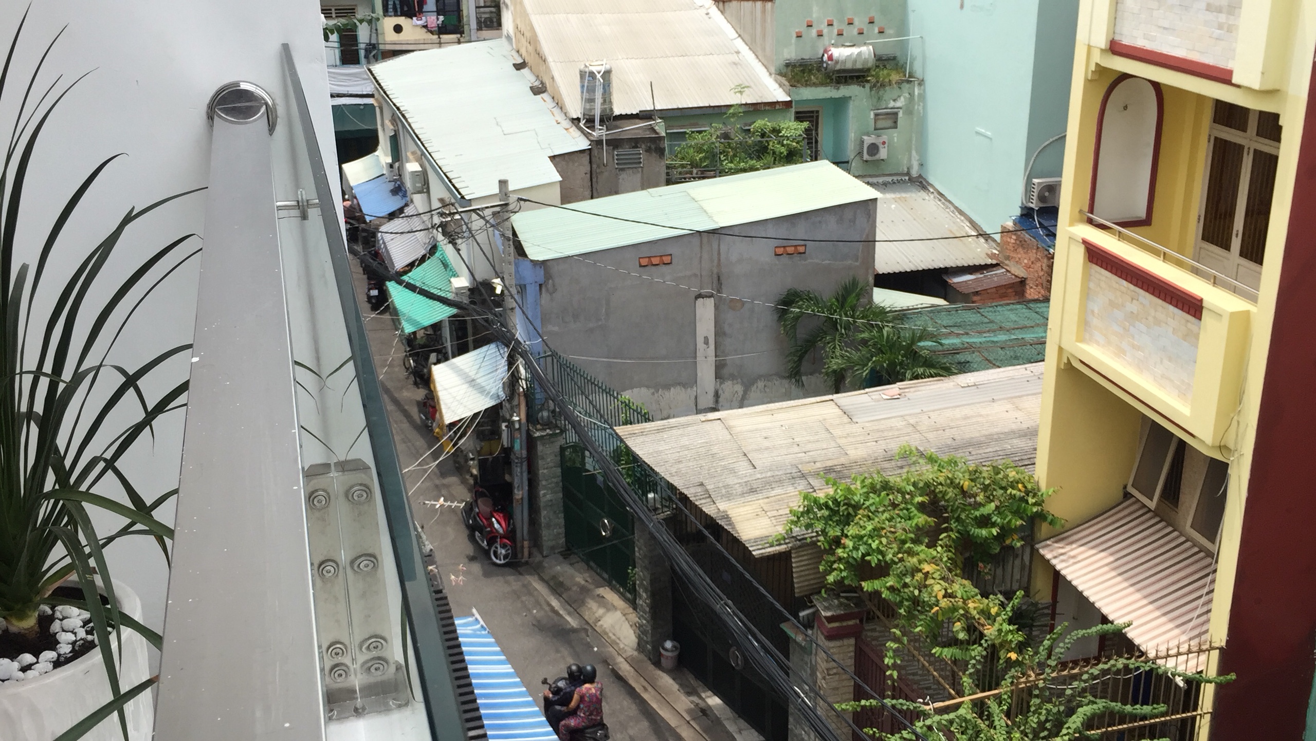 Bán nhà mặt tiền Cô giang P2 Phú Nhuận 4.5x12m 3 lầu