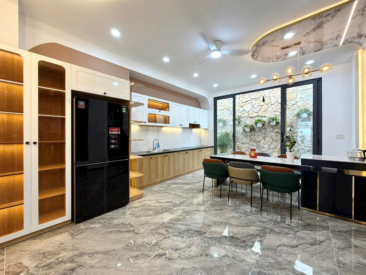 Bán nhà đẹp 4X16.1 4 tầng hẻm xe hơi đường số 7, Gò Vấp giáp Bình Thạnh, Phạm Văn Đồng